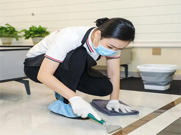 如何才能做好一個(gè)保潔？